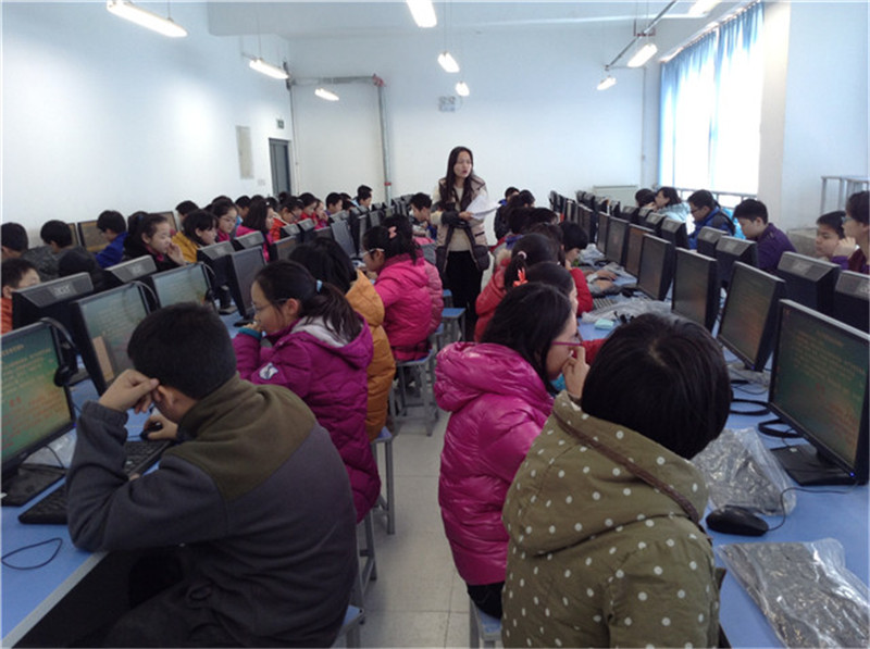 电子阅览室试机