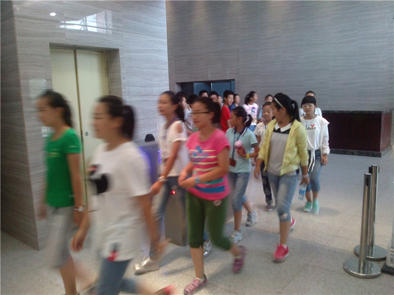 迎新生——图书馆入馆教育圆满结束